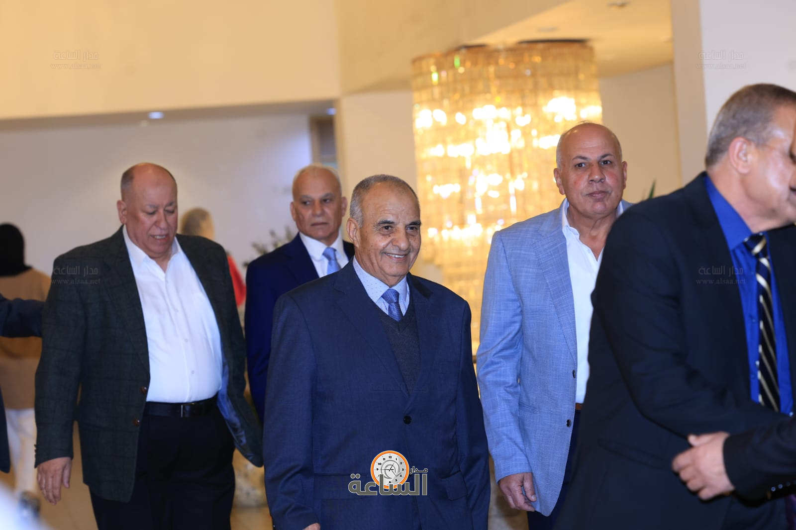 Madar Al-Saa Images 0.38017771602022143