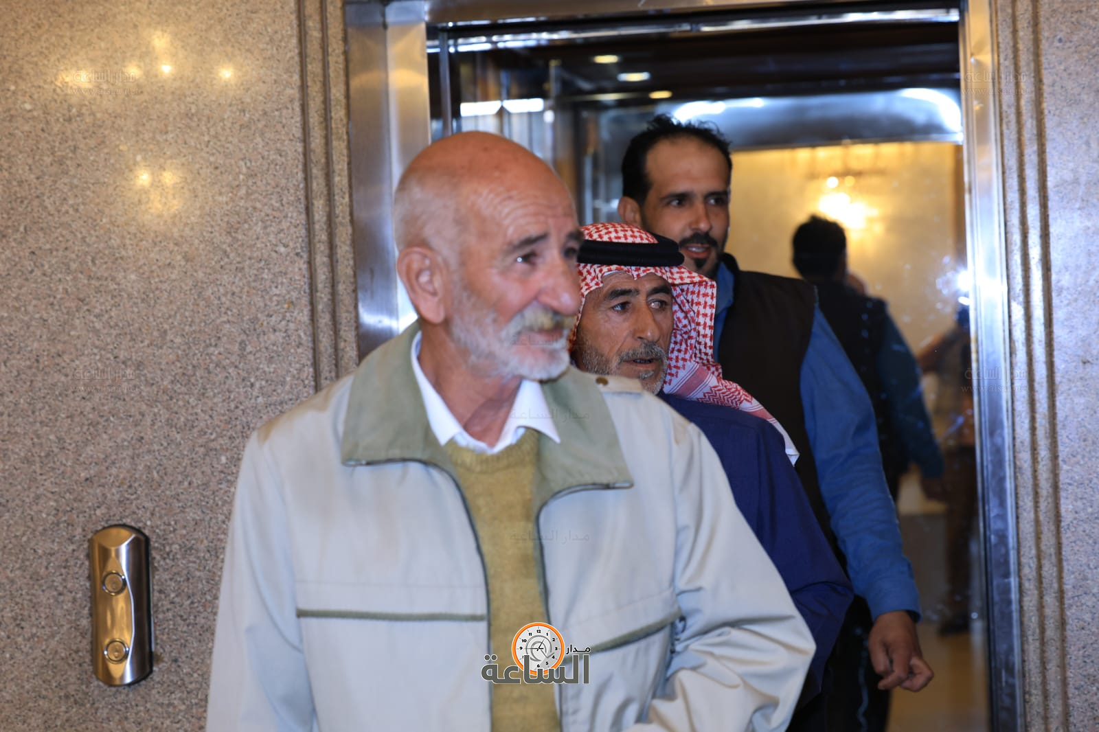 Madar Al-Saa Images 0.4858073226682682