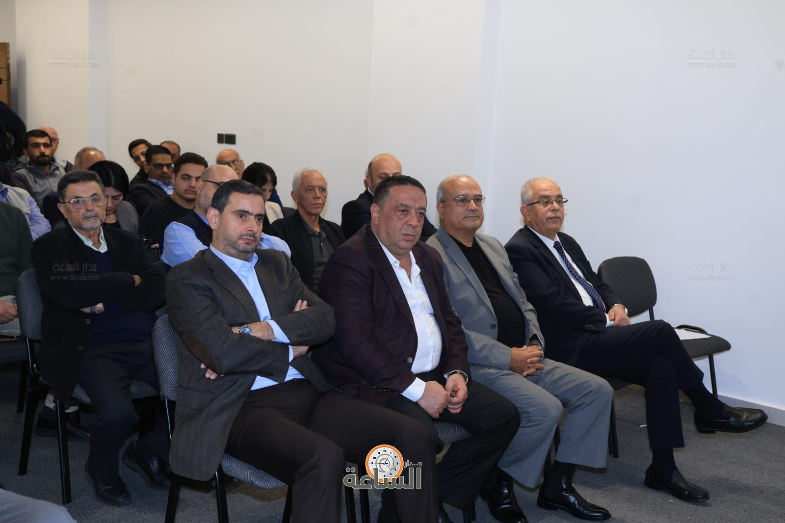 Madar Al-Saa Images 0.8073924599788985