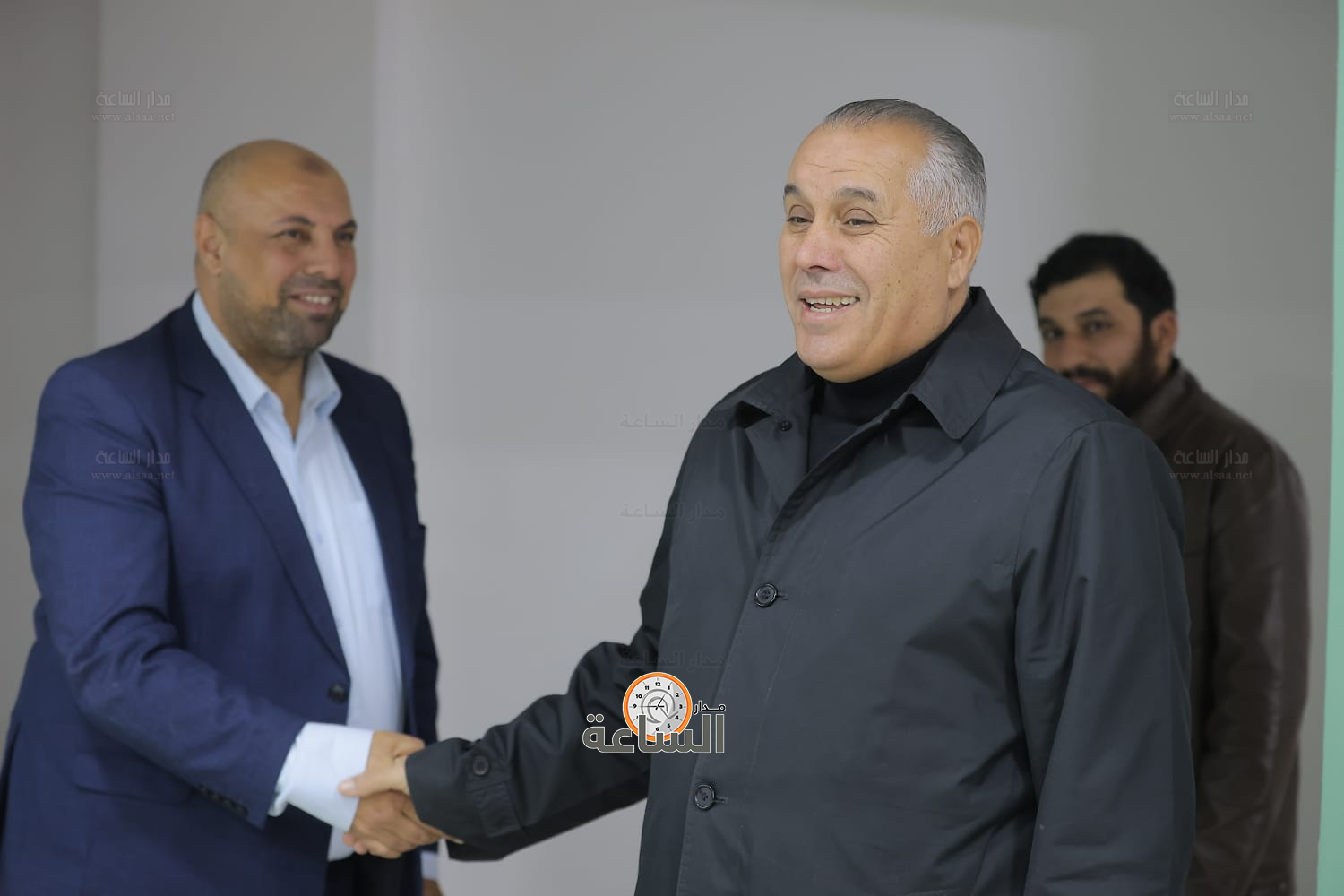 Madar Al-Saa Images 0.3939377980451023