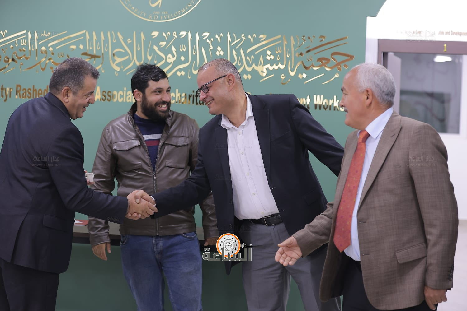 Madar Al-Saa Images 0.9511310742115026