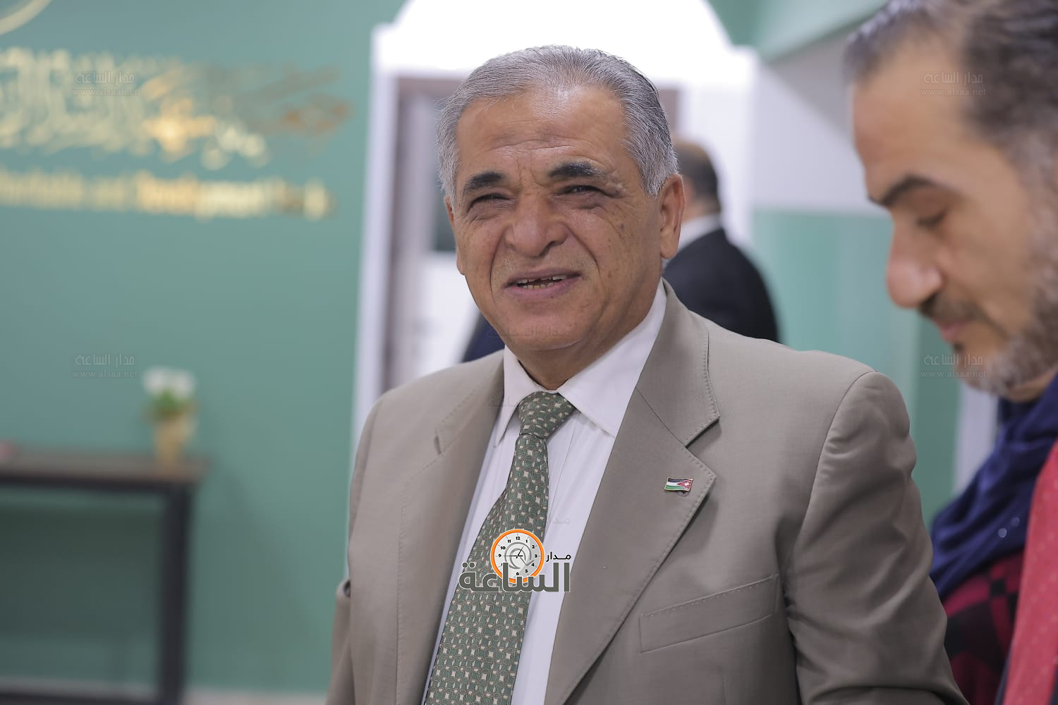 Madar Al-Saa Images 0.05655212073248139