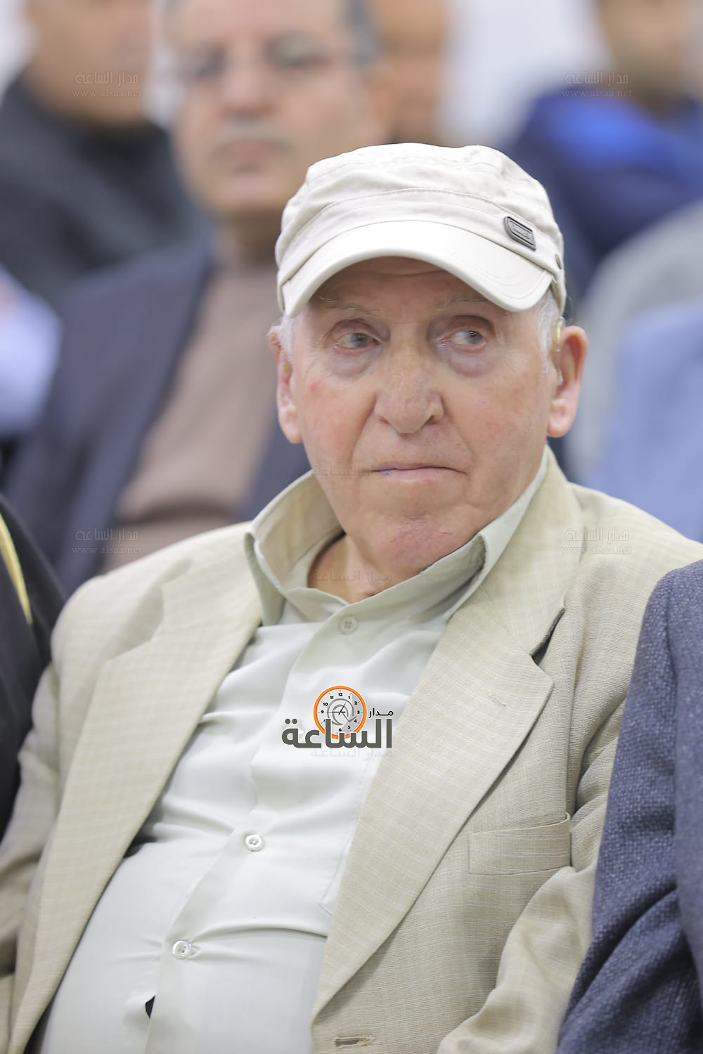 Madar Al-Saa Images 0.6275116490025575