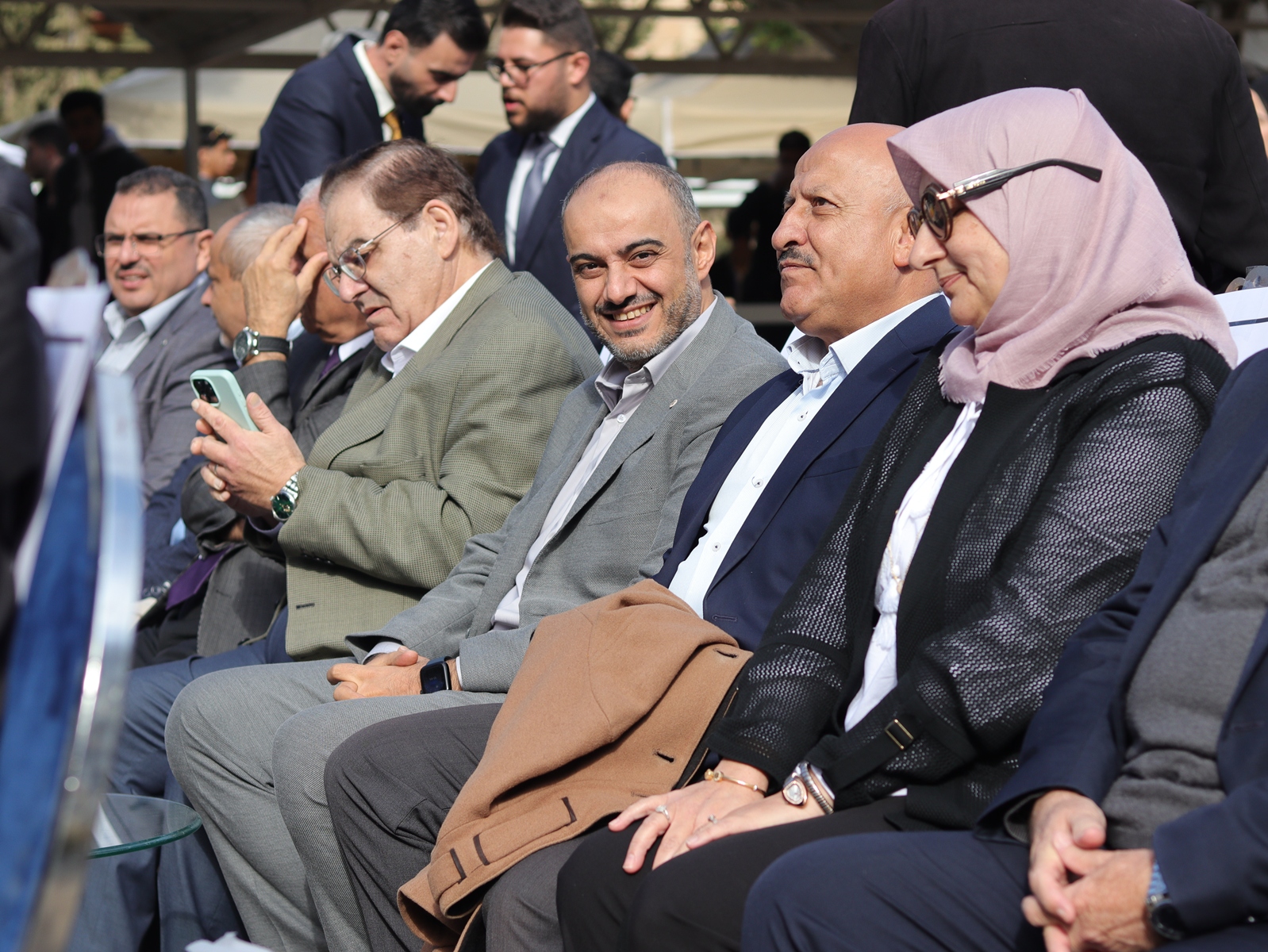 Madar Al-Saa Images 0.5621454645056476