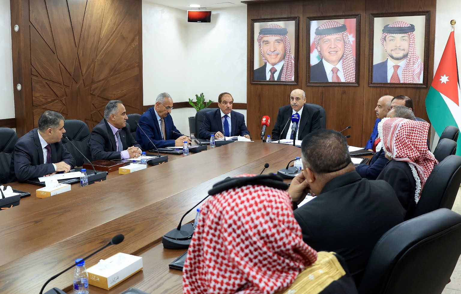 Madar Al-Saa Images 0.63968877405942