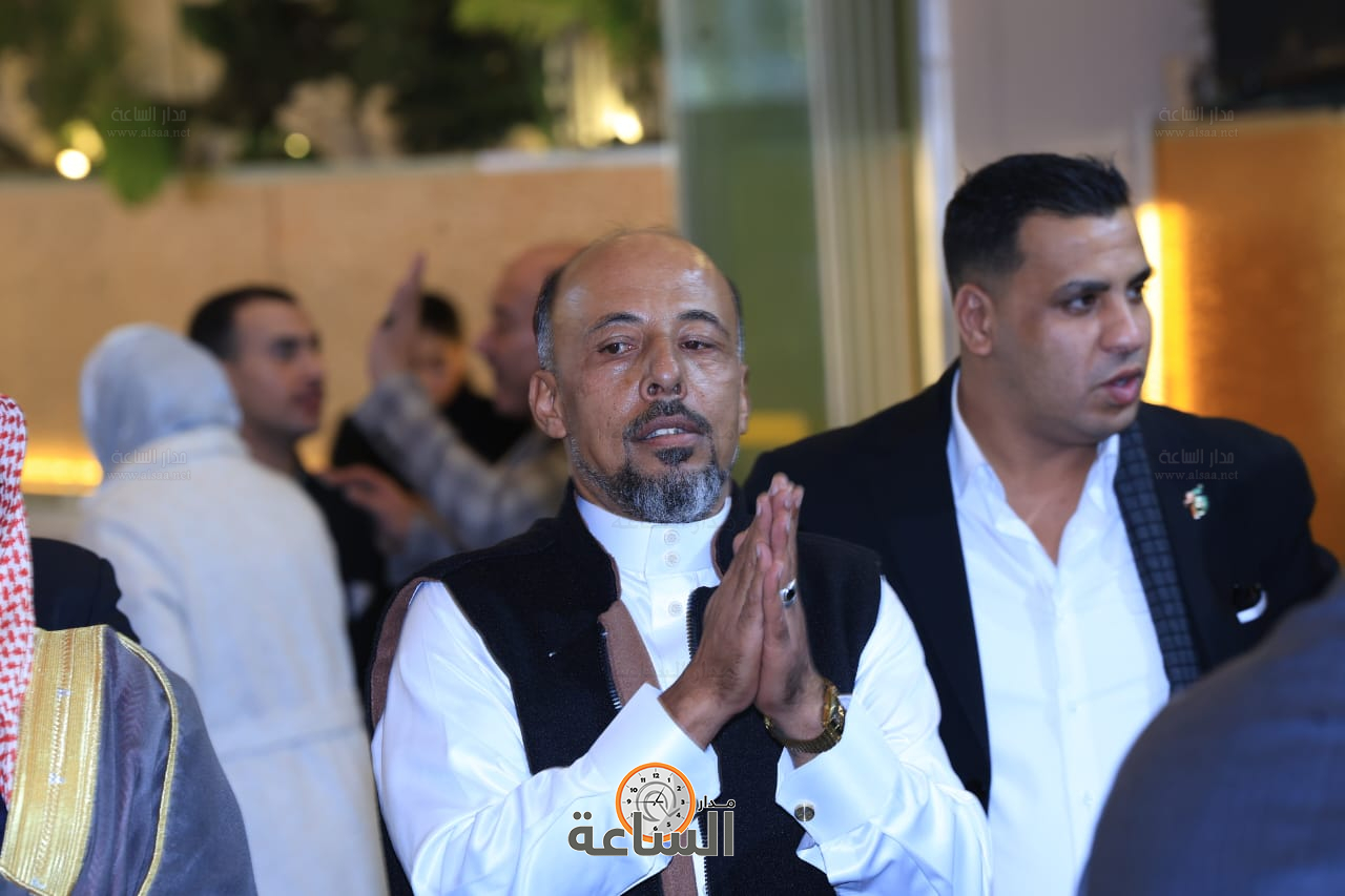 Madar Al-Saa Images 0.1855149228269607