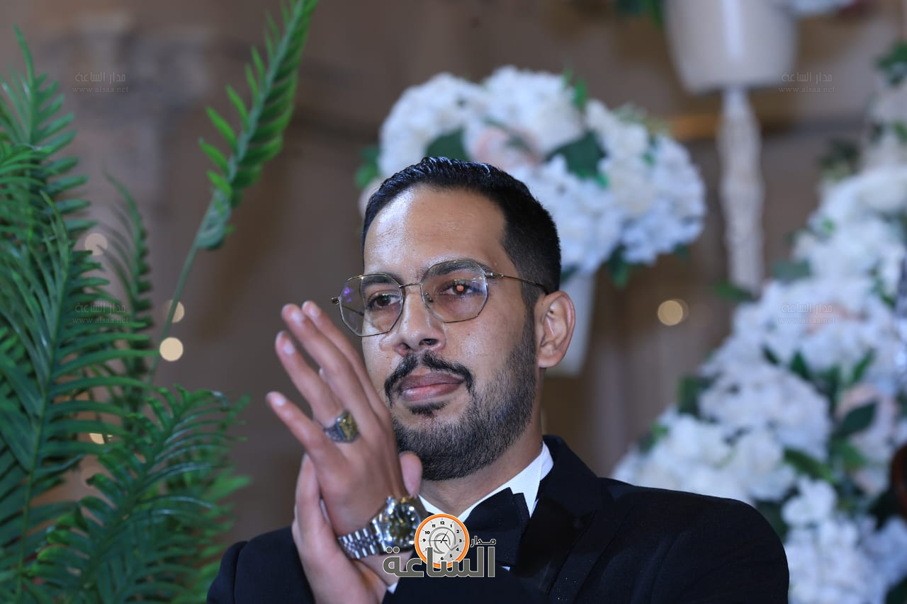 Madar Al-Saa Images 0.16568423278667