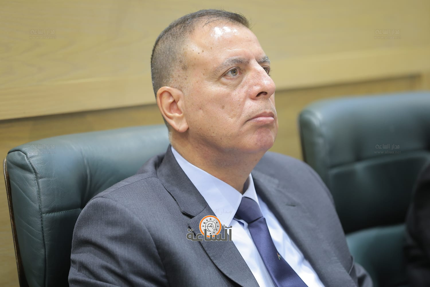 Madar Al-Saa Images 0.9117235575035336