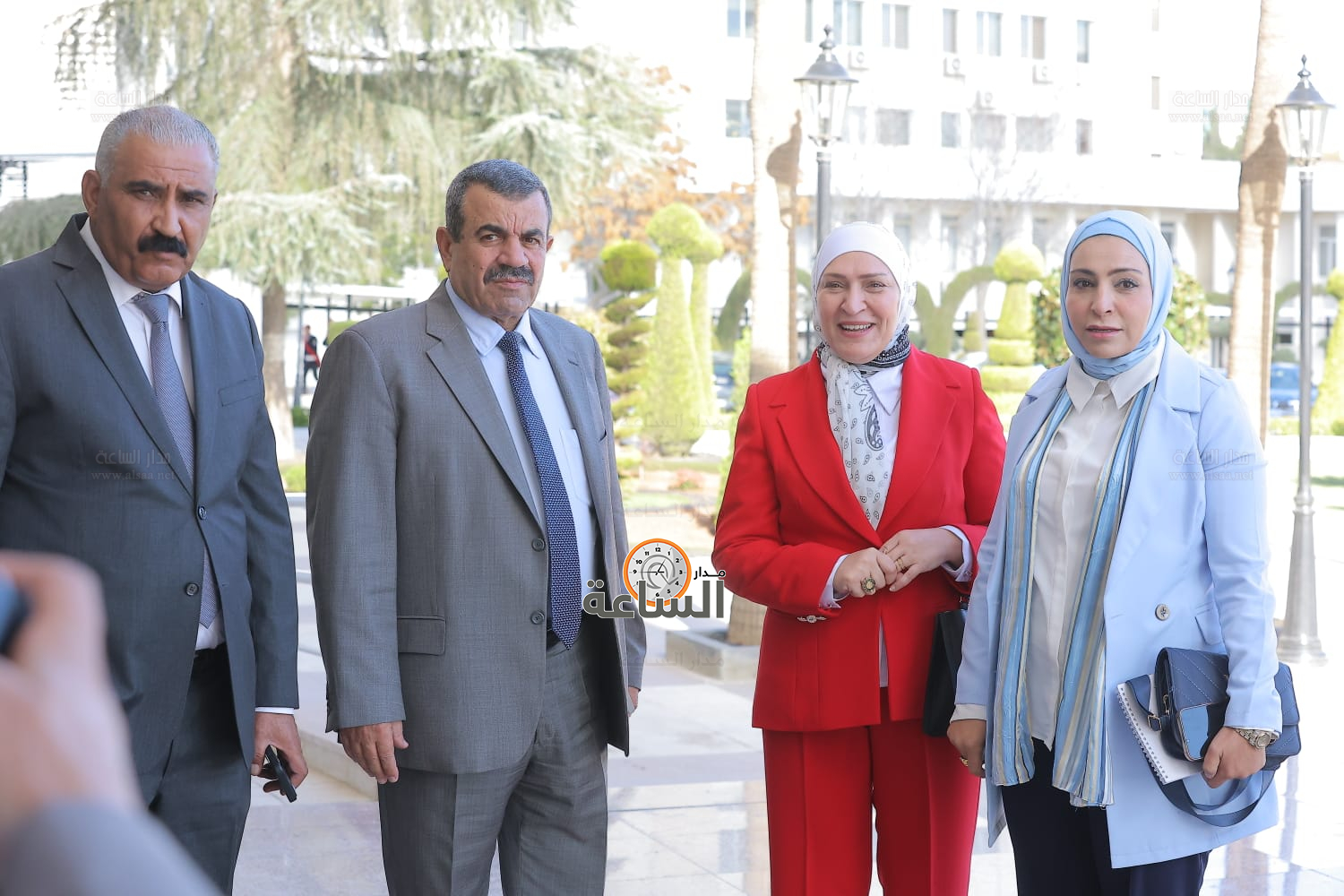 Madar Al-Saa Images 0.8449662257447134