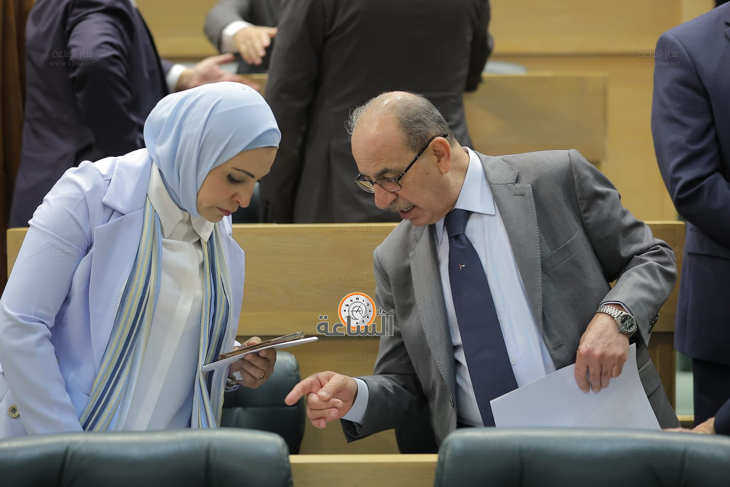 Madar Al-Saa Images 0.44165238381381366