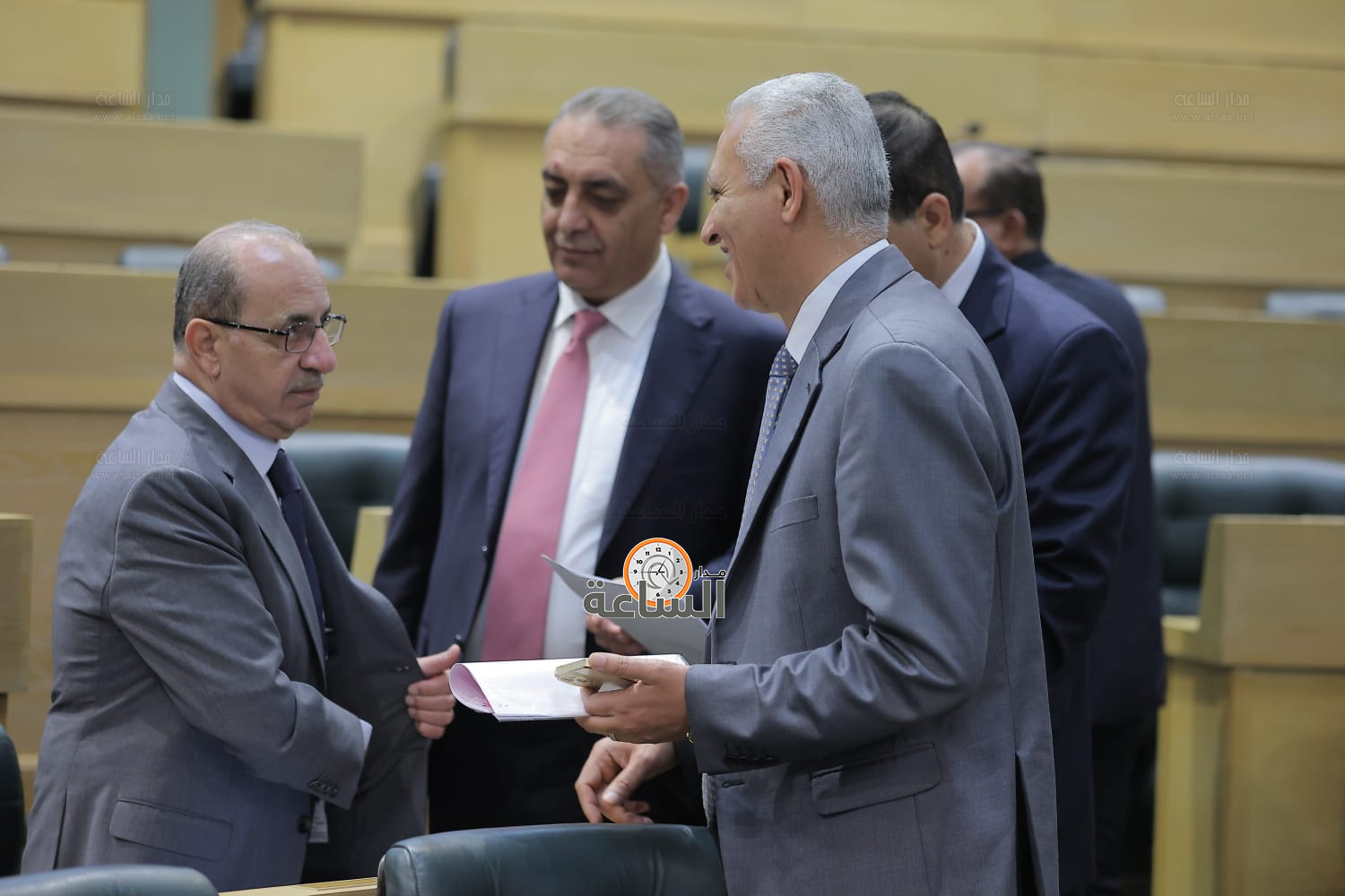 Madar Al-Saa Images 0.231859491361877