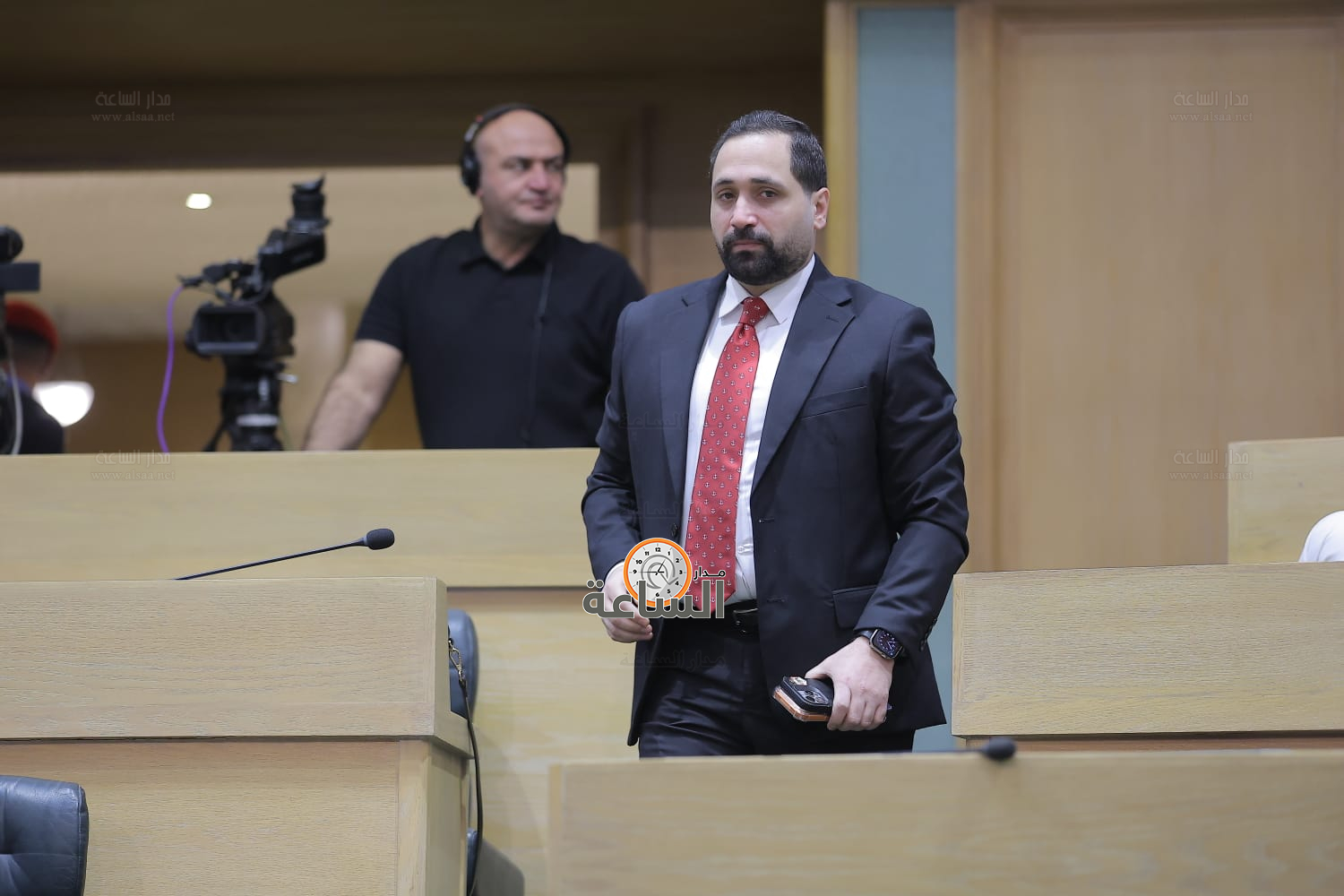 Madar Al-Saa Images 0.4775615348351592