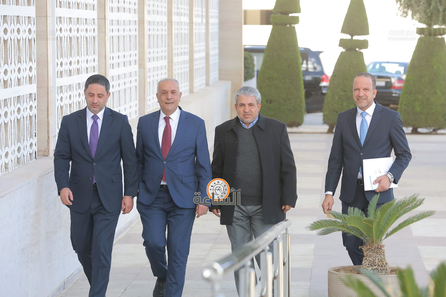 Madar Al-Saa Images 0.3698464011374142