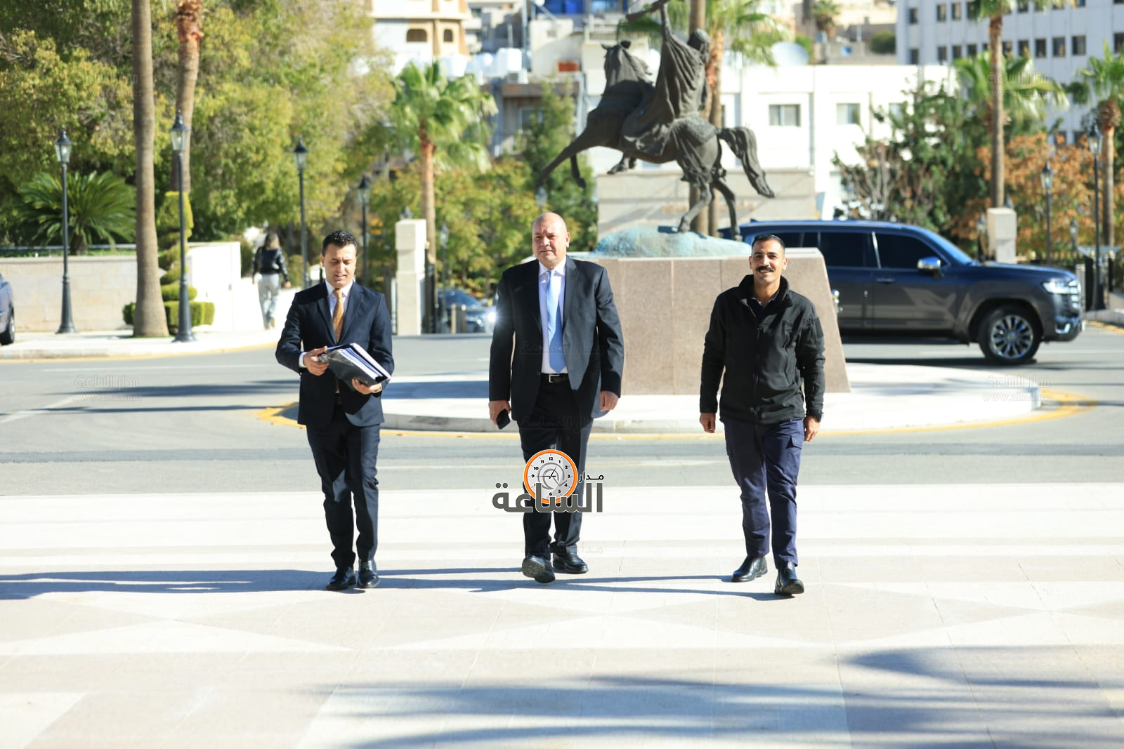 Madar Al-Saa Images 0.42152981148637847