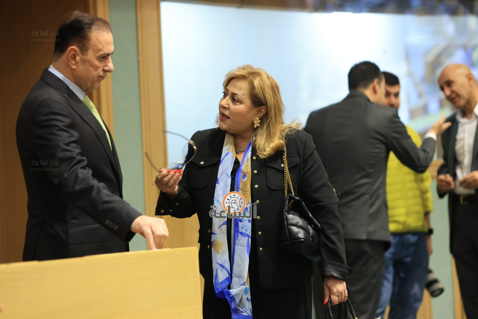 Madar Al-Saa Images 0.49640185384900204