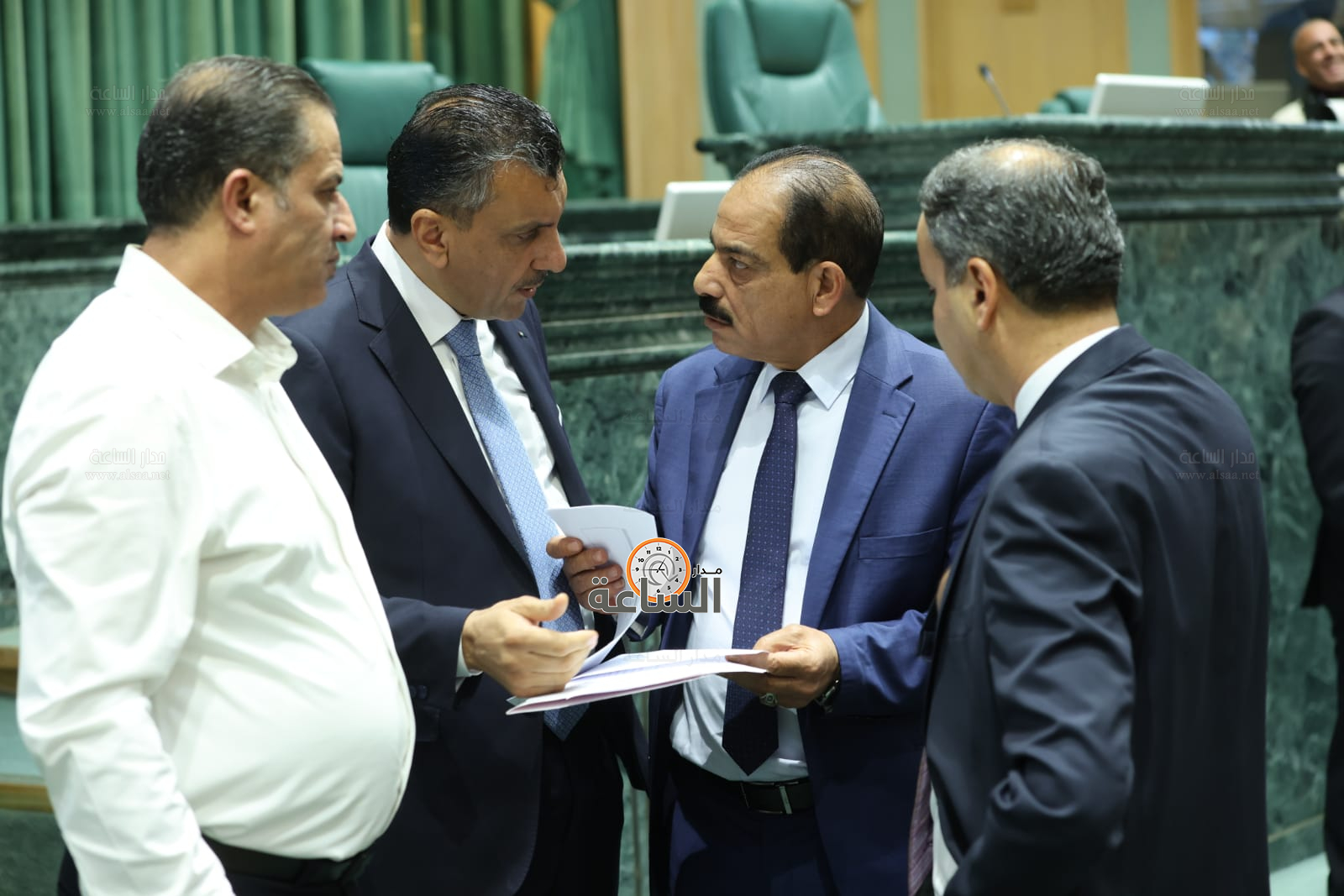 Madar Al-Saa Images 0.7706176422474785