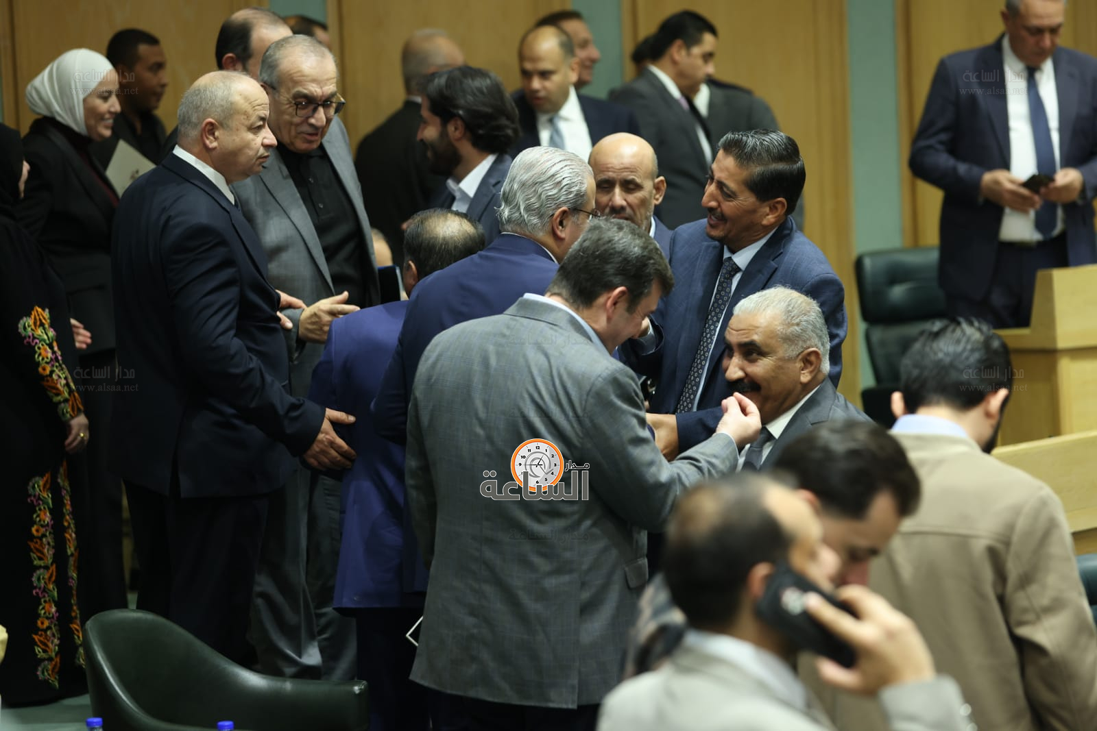 Madar Al-Saa Images 0.6025726556747019