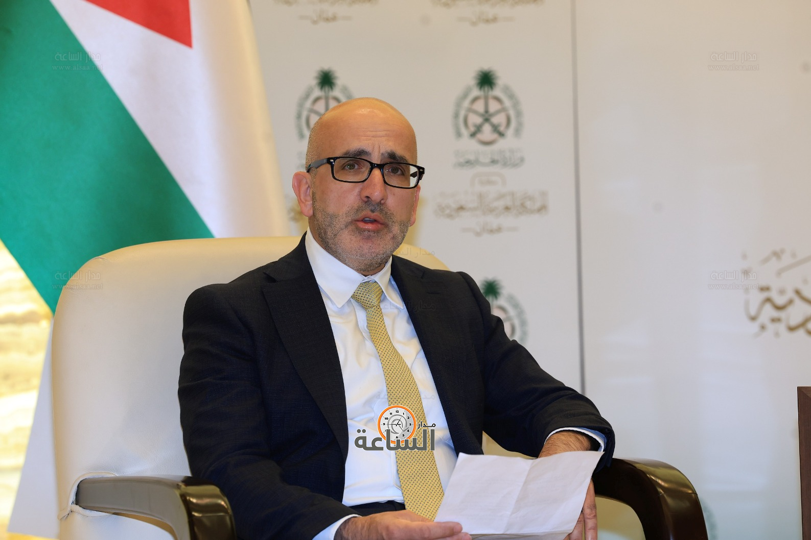 Madar Al-Saa Images 0.008546444232643058