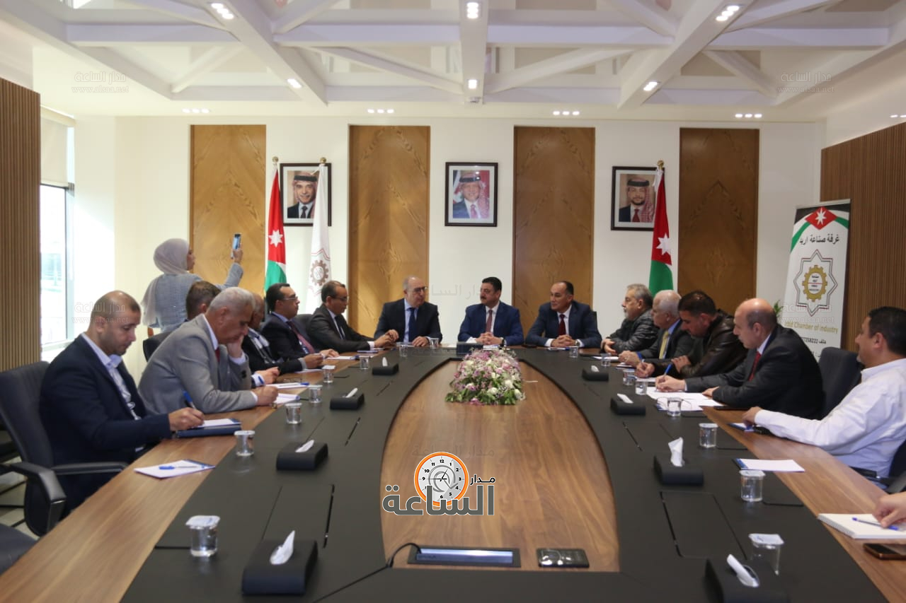 Madar Al-Saa Images 0.5827861173950647