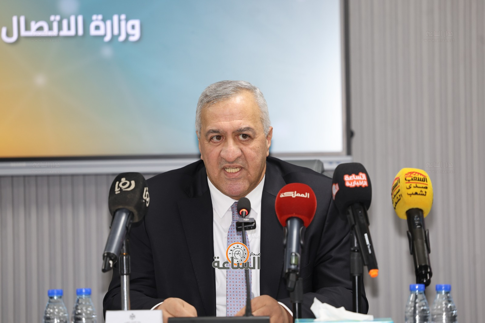 Madar Al-Saa Images 0.912812720054911