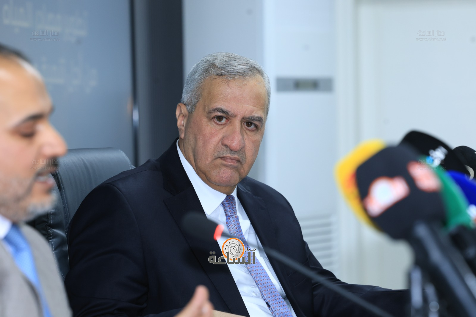 Madar Al-Saa Images 0.6424967977171268