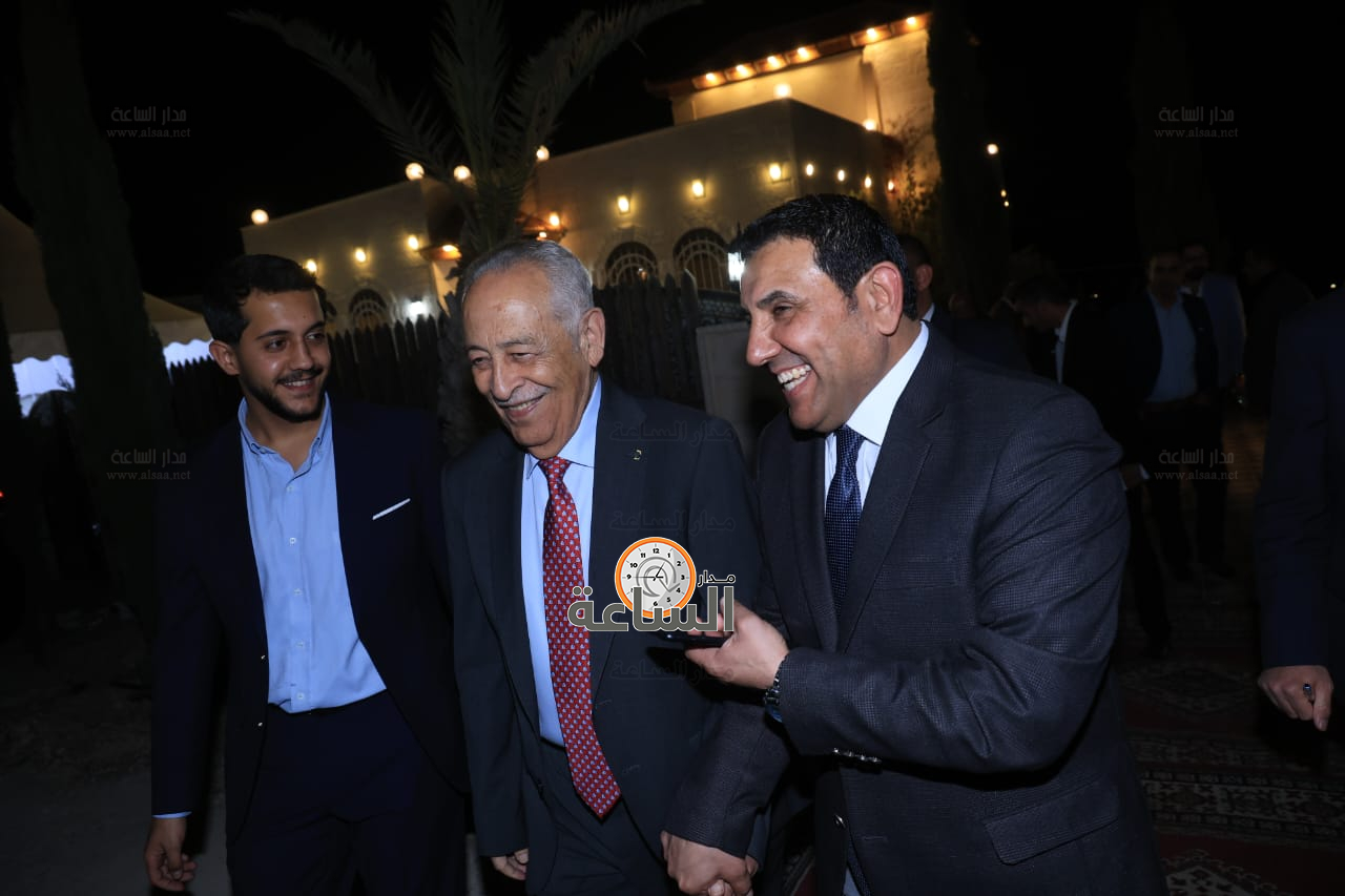 Madar Al-Saa Images 0.31998052825790035