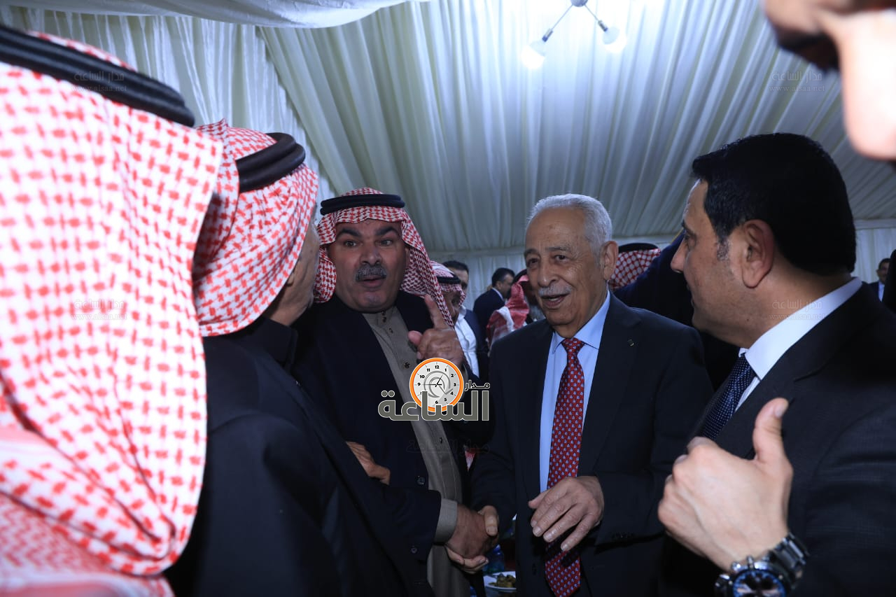 Madar Al-Saa Images 0.02303118453546371