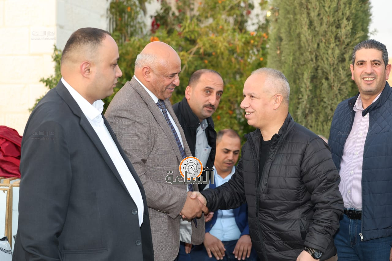 Madar Al-Saa Images 0.6599926246767571