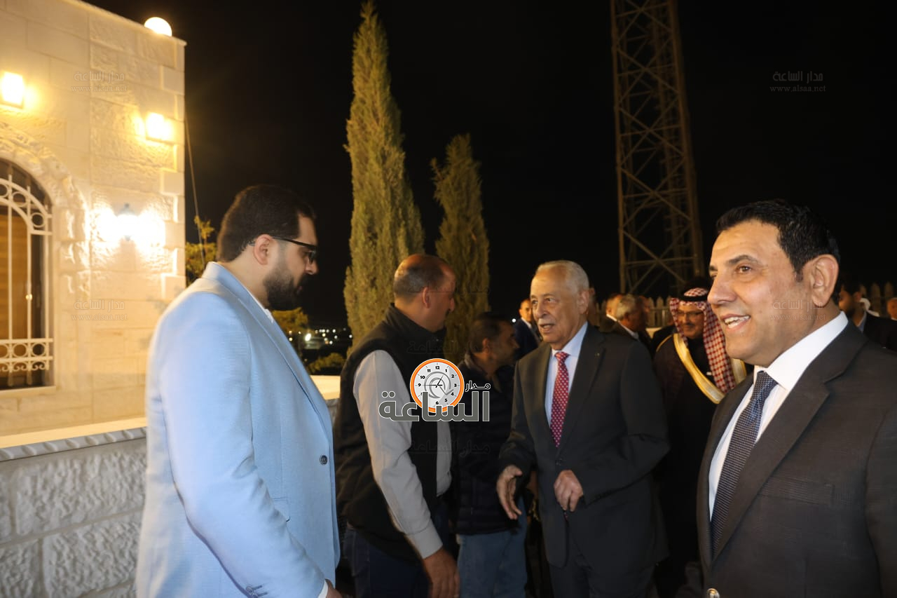 Madar Al-Saa Images 0.47267742286400016