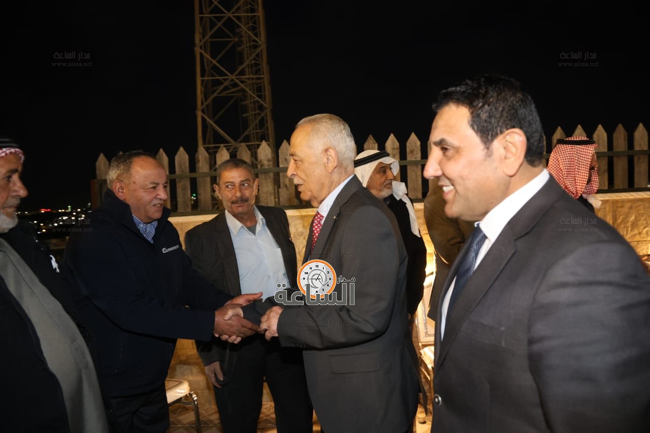 Madar Al-Saa Images 0.5874215802007912