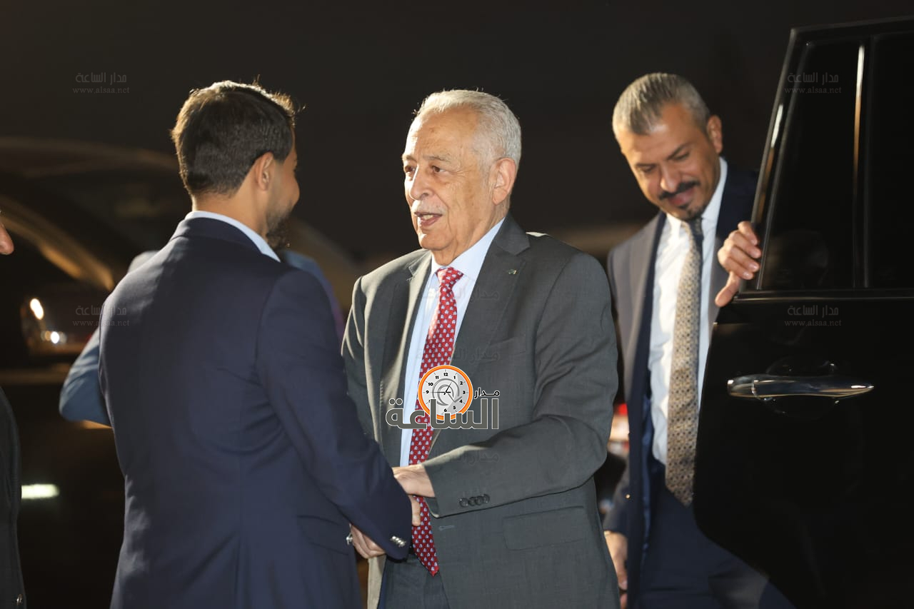 Madar Al-Saa Images 0.14524789042395236