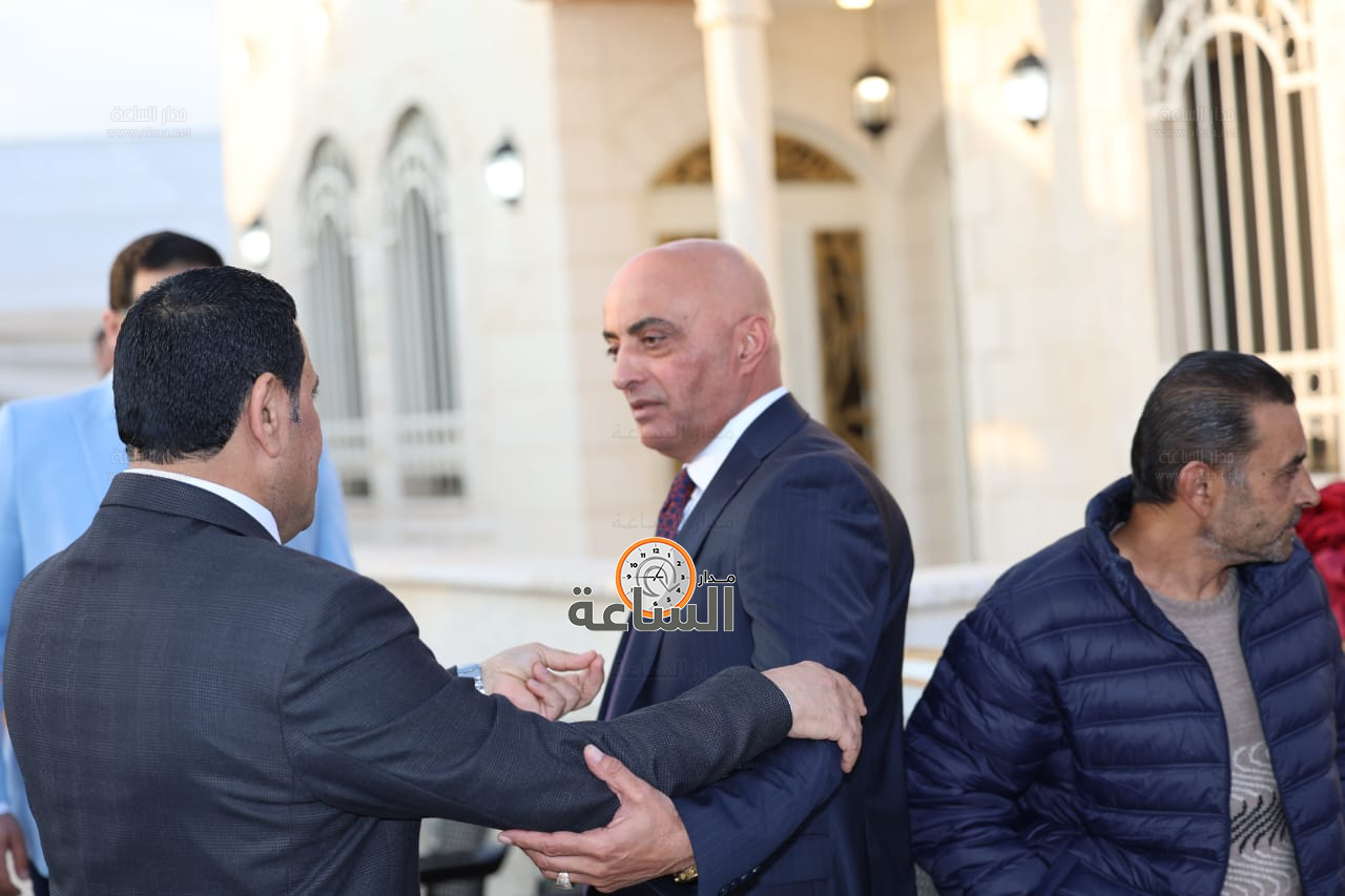 Madar Al-Saa Images 0.907392660879612