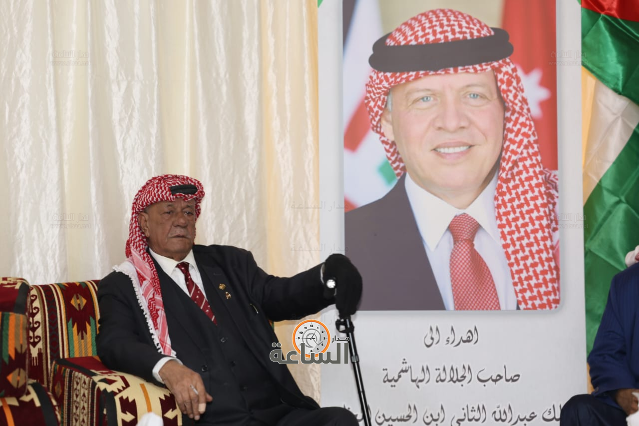 Madar Al-Saa Images 0.42736413285527564