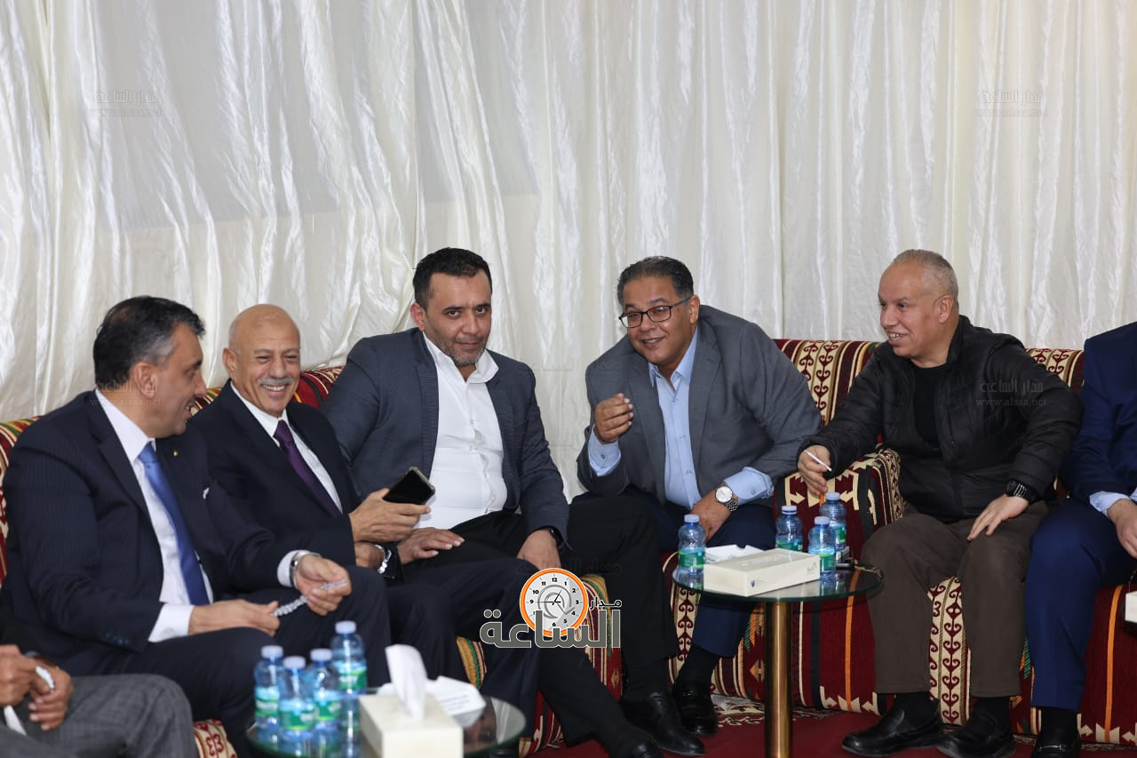 Madar Al-Saa Images 0.08032336300570098