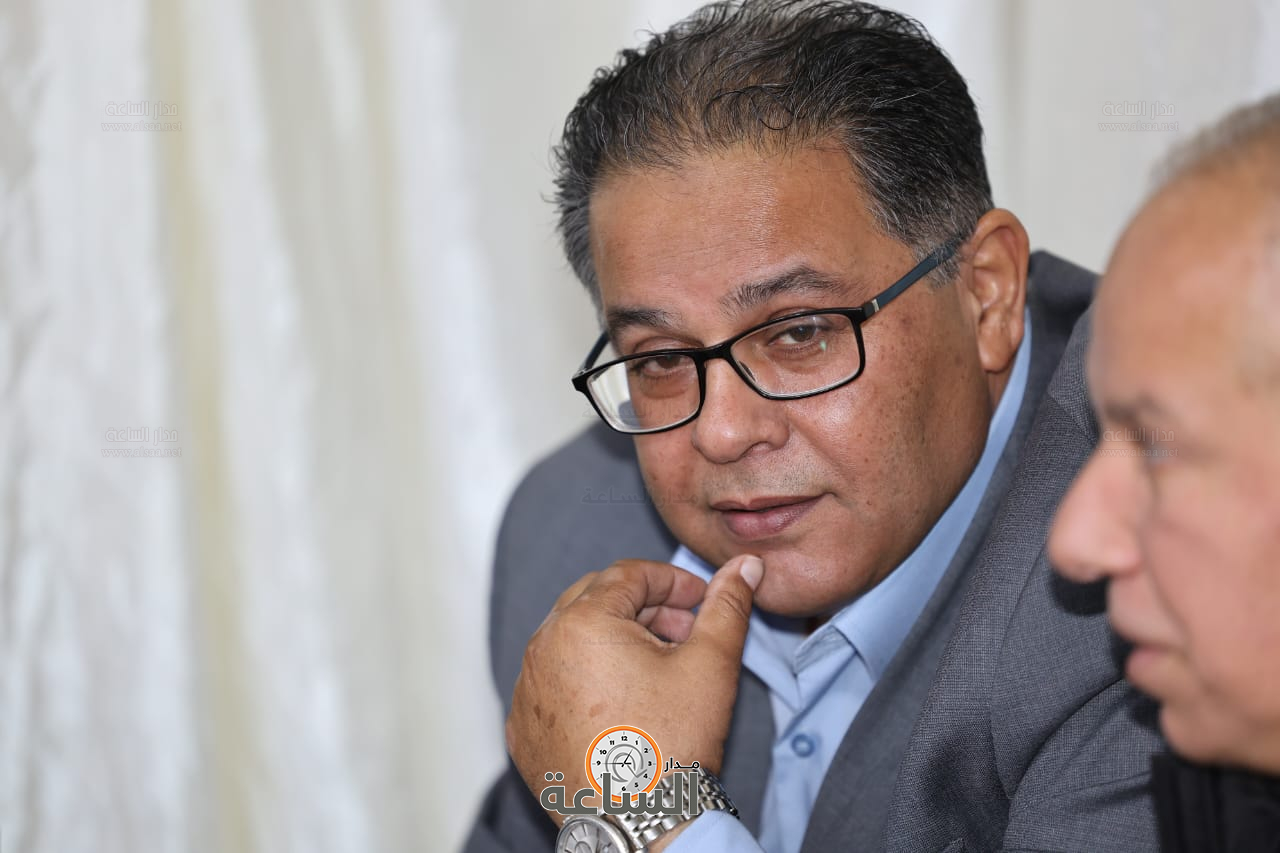 Madar Al-Saa Images 0.4019560682680672