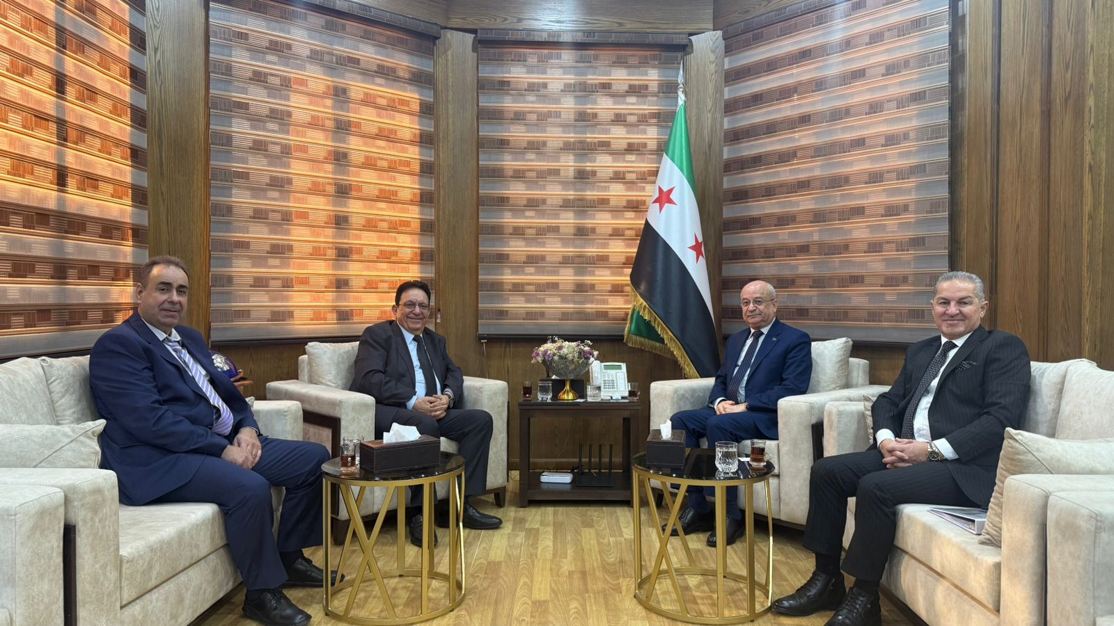 Madar Al-Saa Images 0.70672096135234