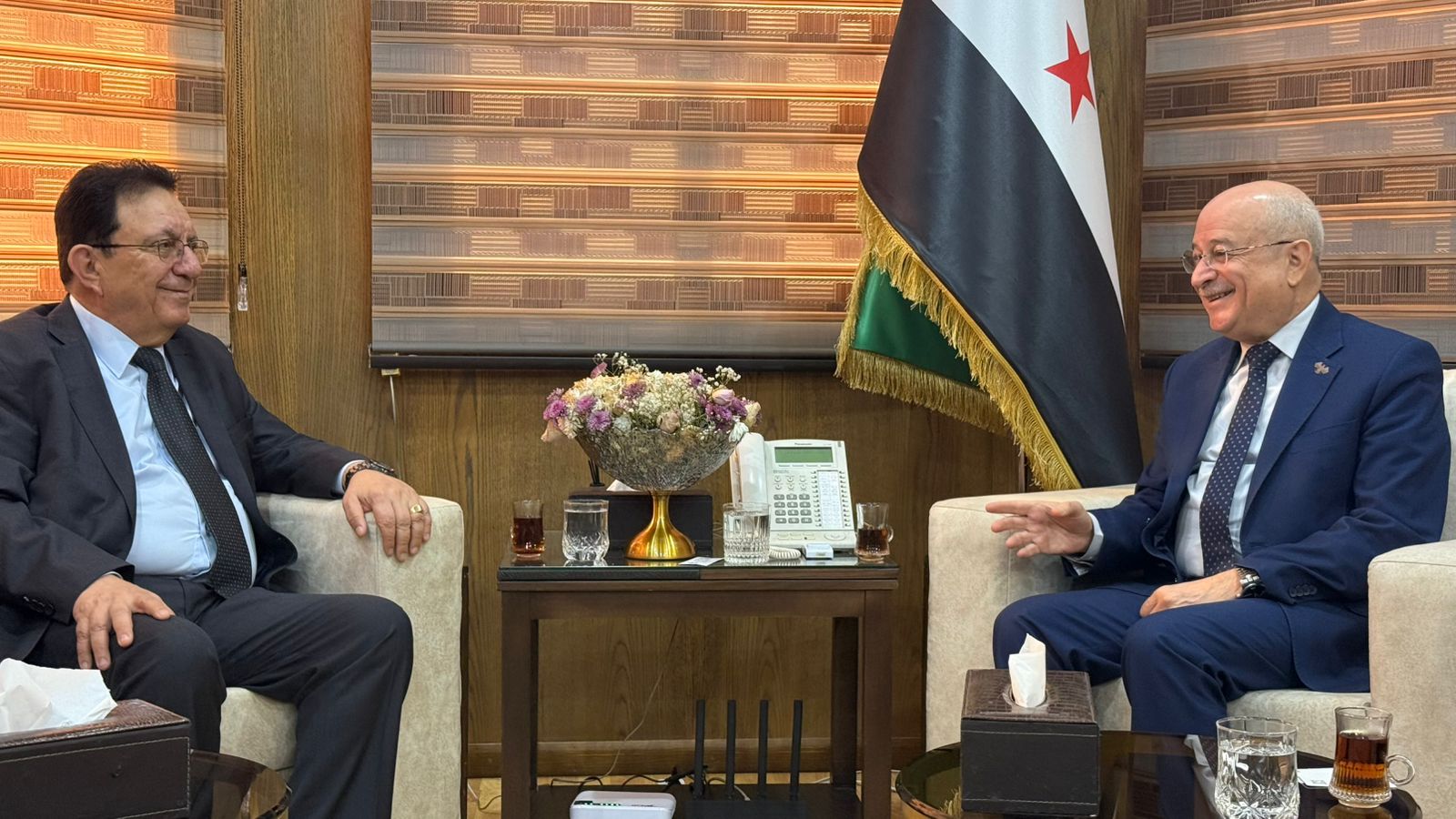 Madar Al-Saa Images 0.6880370326022315