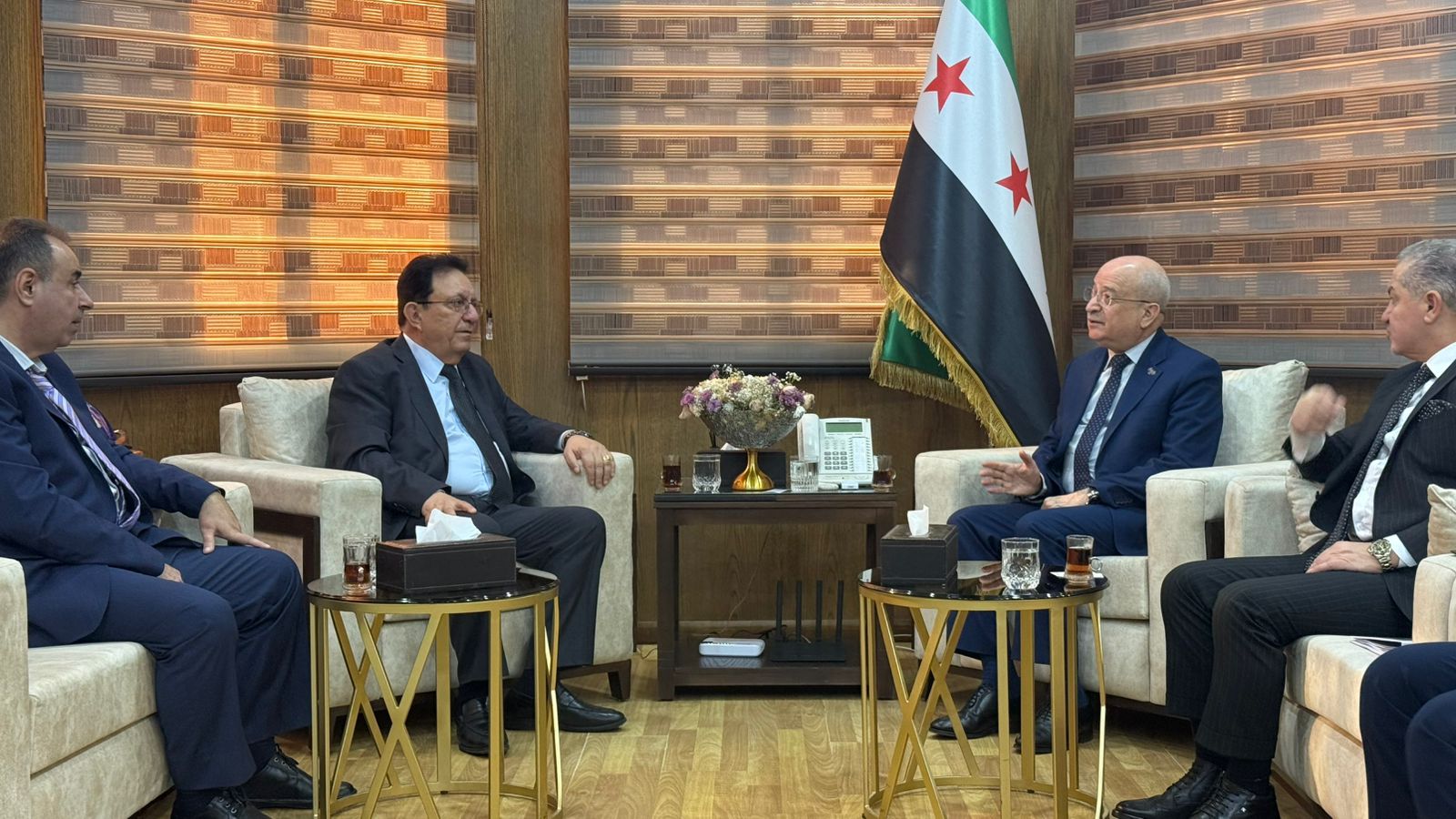 Madar Al-Saa Images 0.8617673654822132