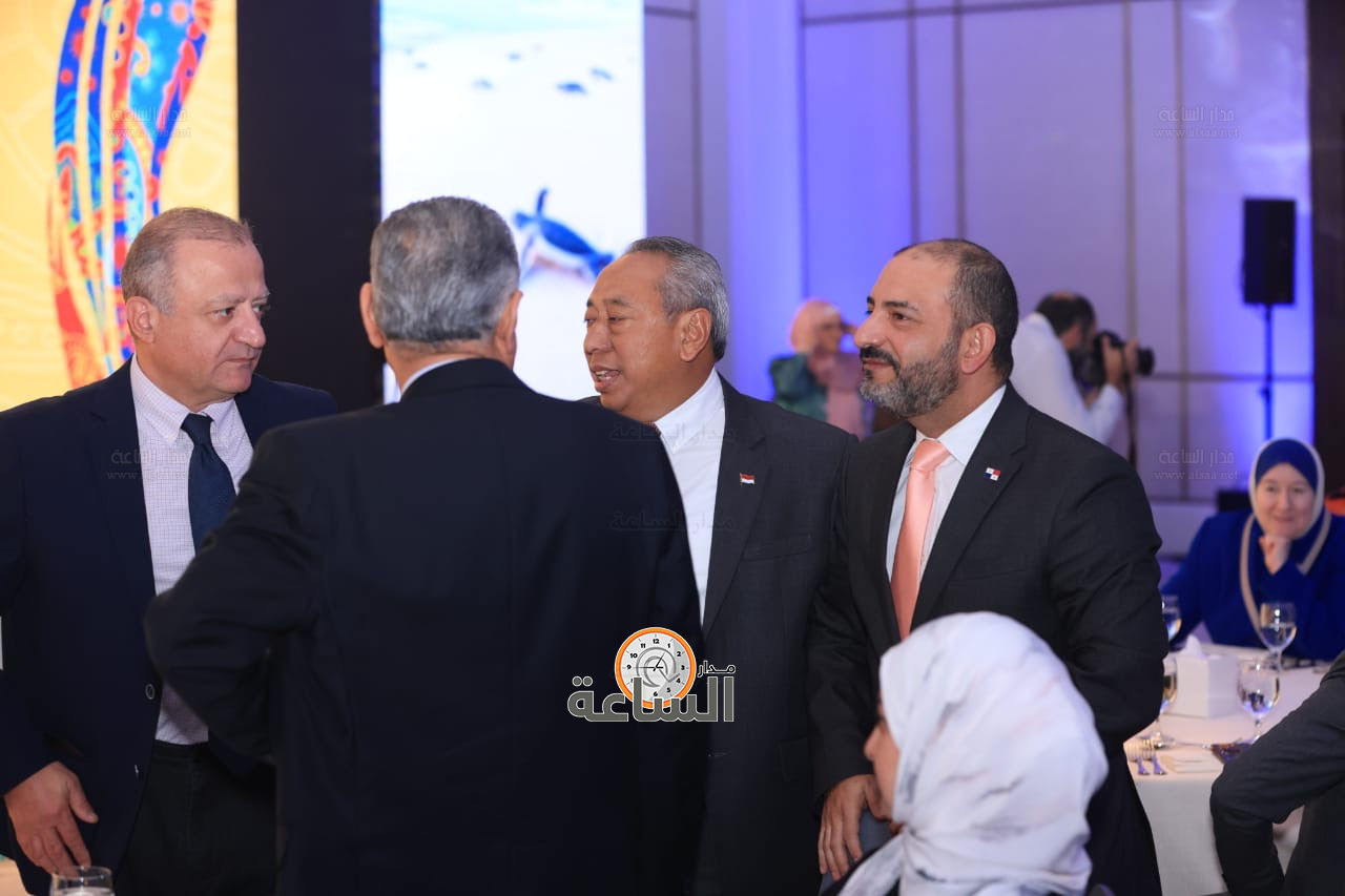 Madar Al-Saa Images 0.558666899086373