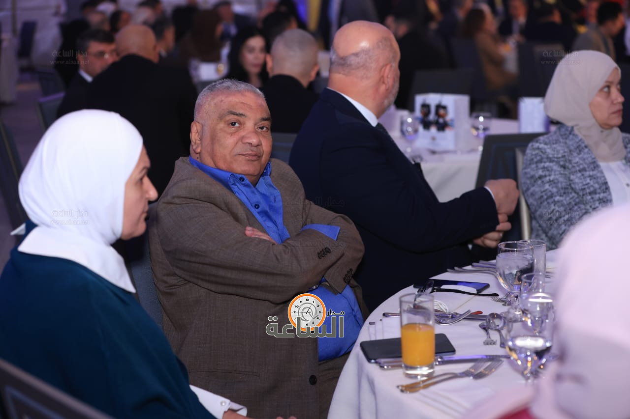 Madar Al-Saa Images 0.9932688134895435