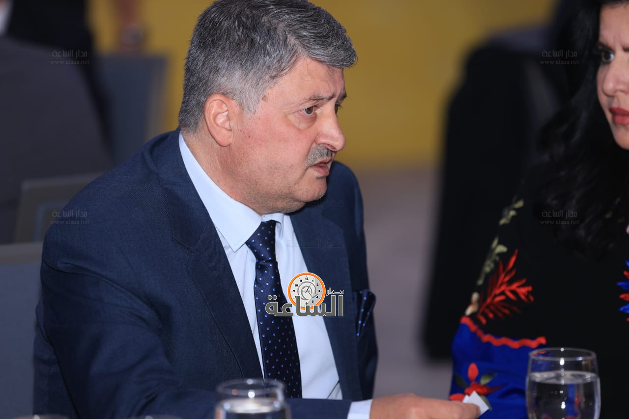 Madar Al-Saa Images 0.16689840359036123