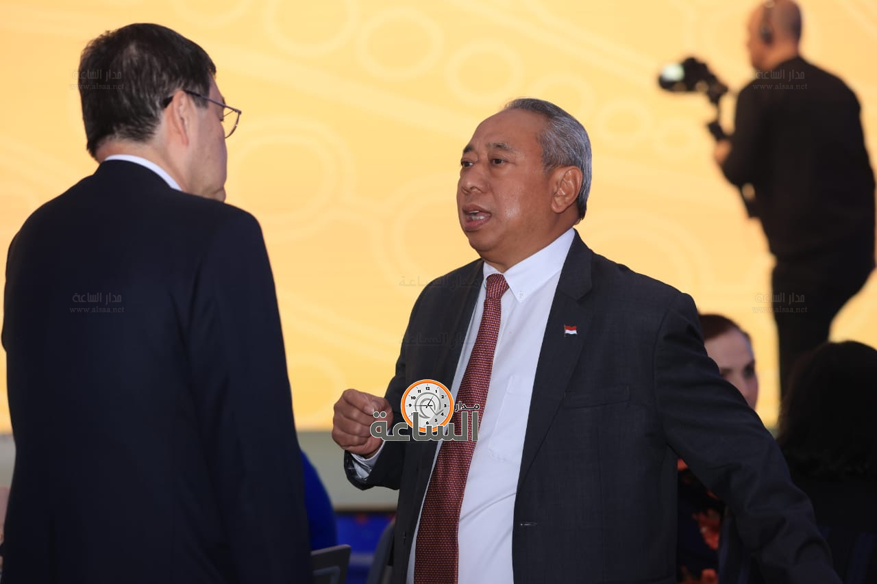 Madar Al-Saa Images 0.04713935055516005