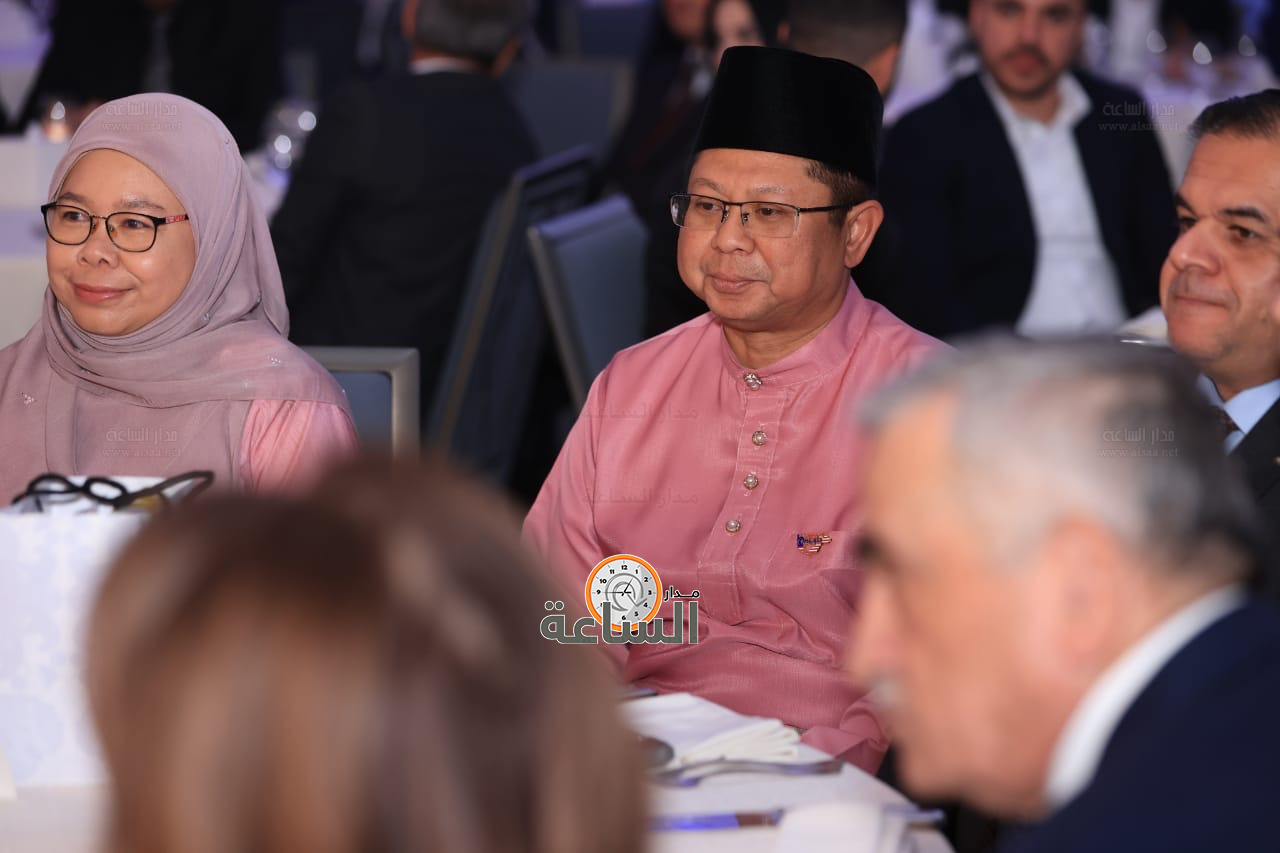 Madar Al-Saa Images 0.1427103429166856