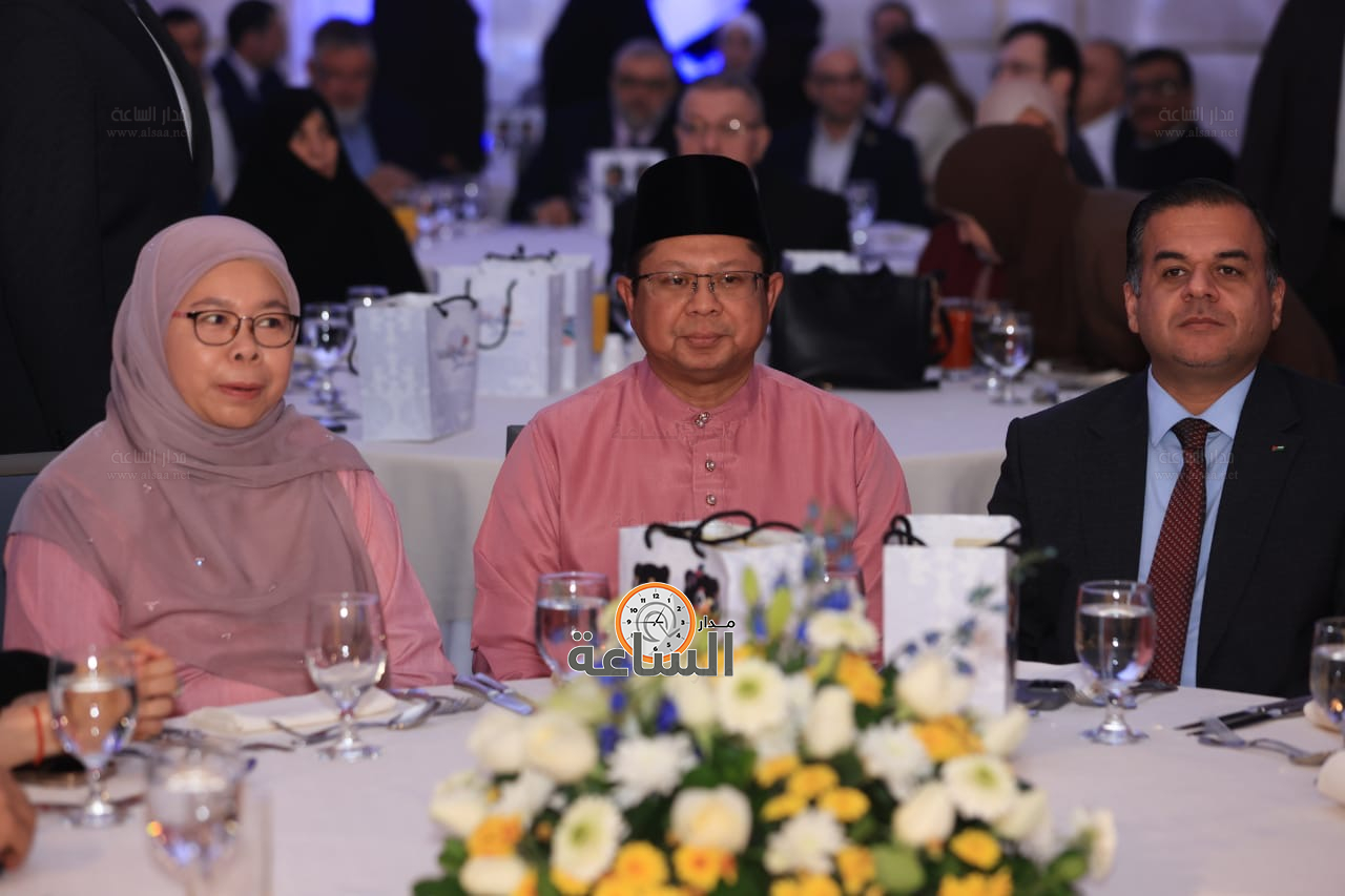 Madar Al-Saa Images 0.9094354651821708