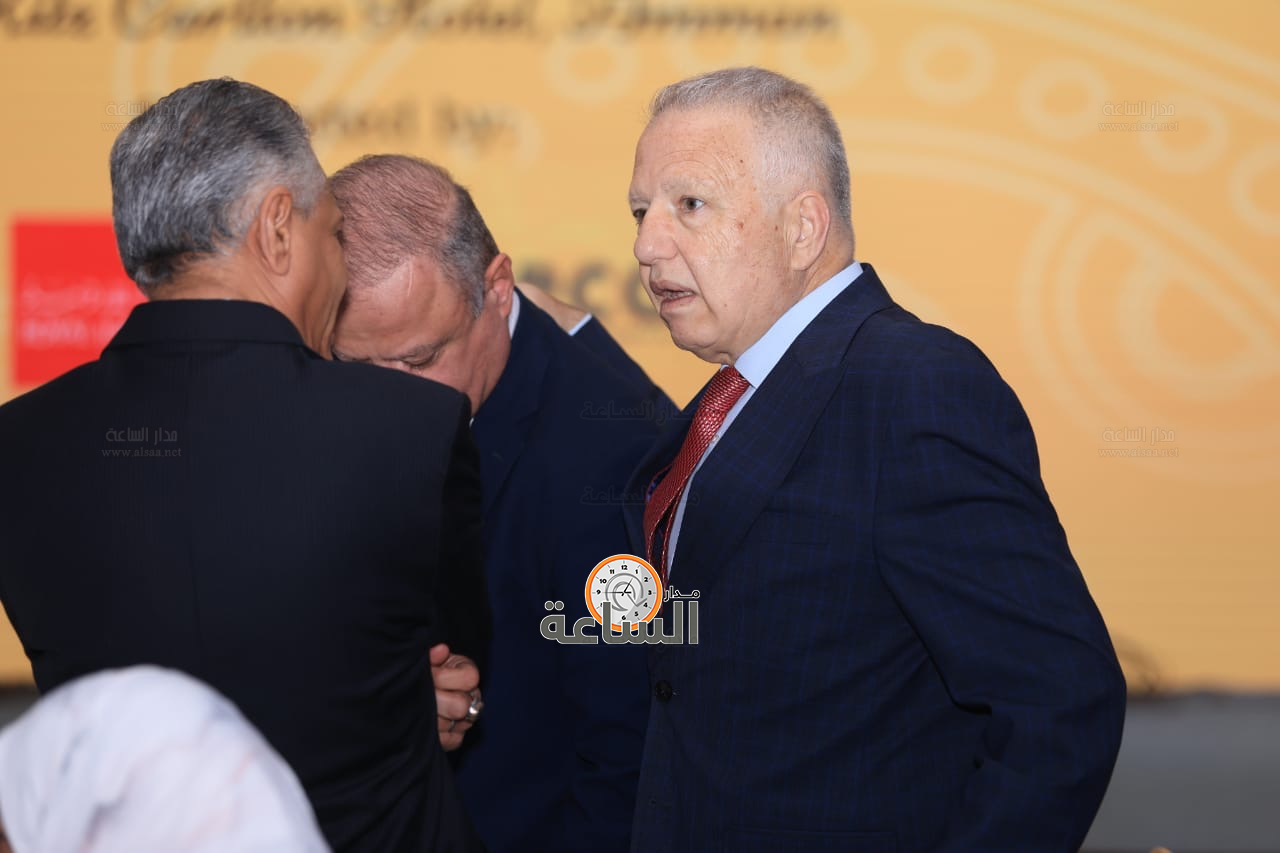 Madar Al-Saa Images 0.6838250159648424