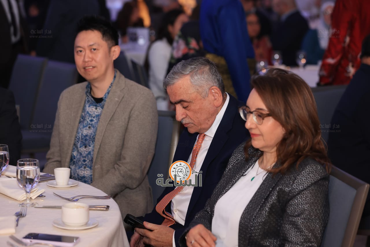 Madar Al-Saa Images 0.878920116553809