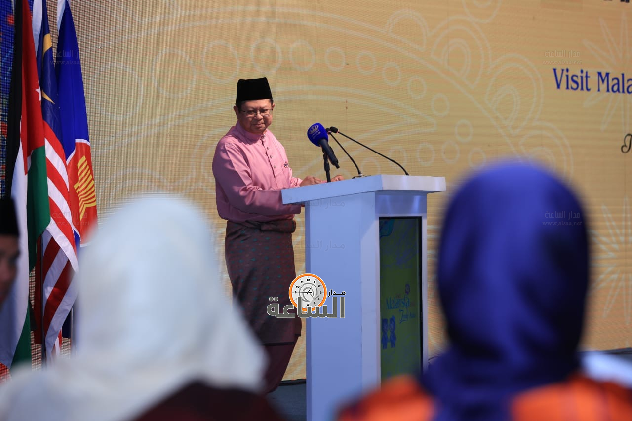 Madar Al-Saa Images 0.8381545240764409