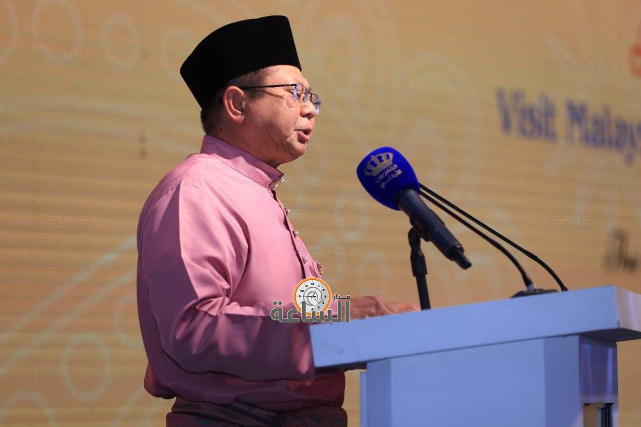 Madar Al-Saa Images 0.2100148741776171