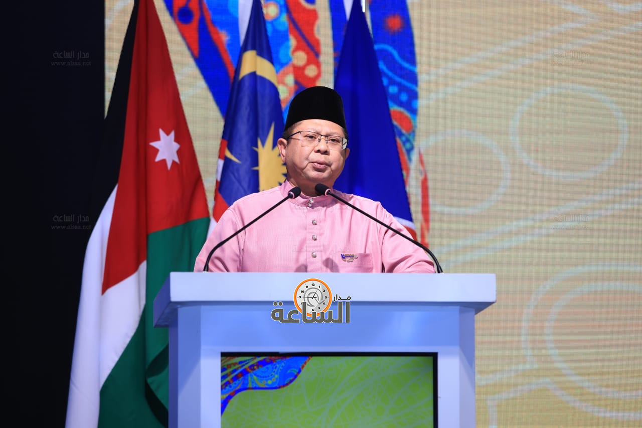 Madar Al-Saa Images 0.9043032604302983