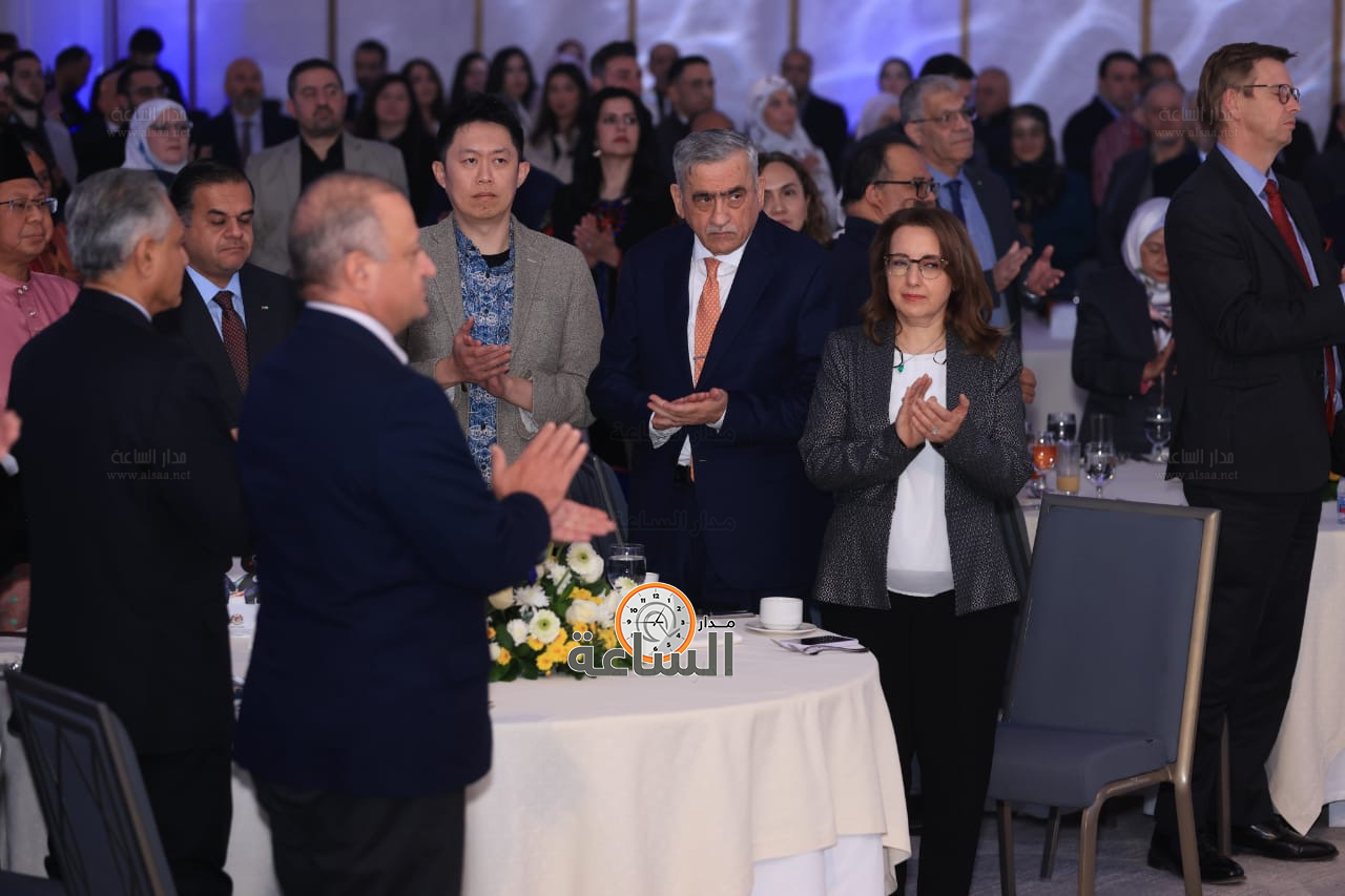 Madar Al-Saa Images 0.8093609034807117